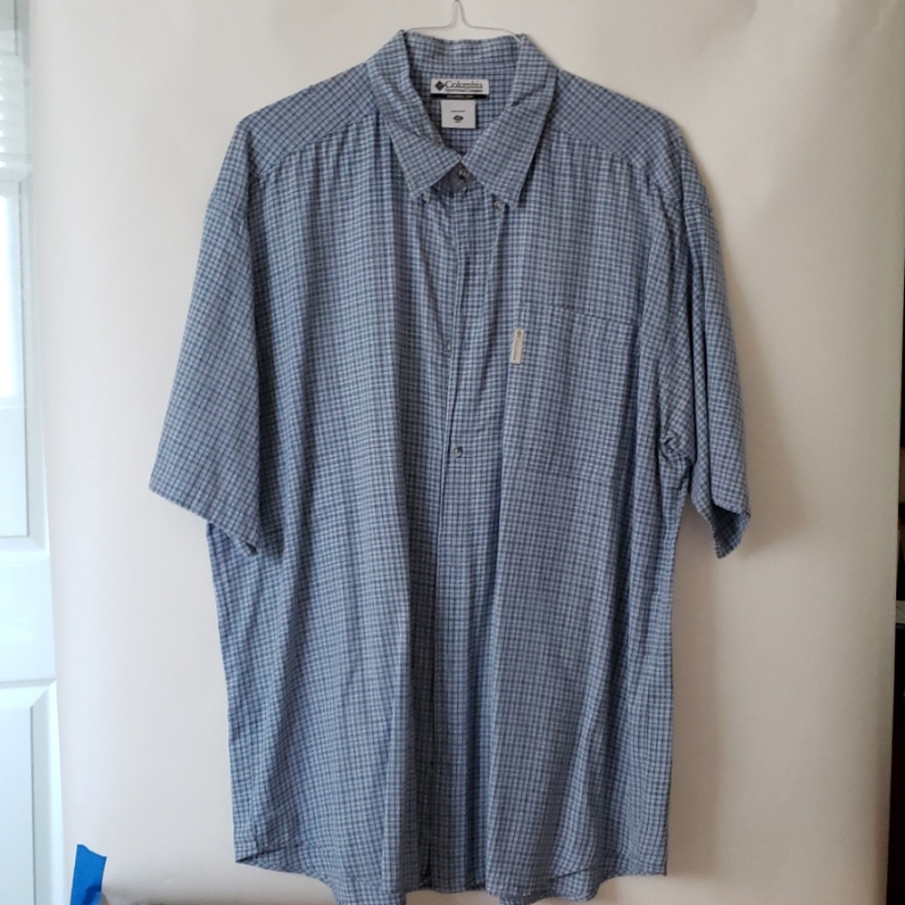Columbia Sportswear short sleeve button-down